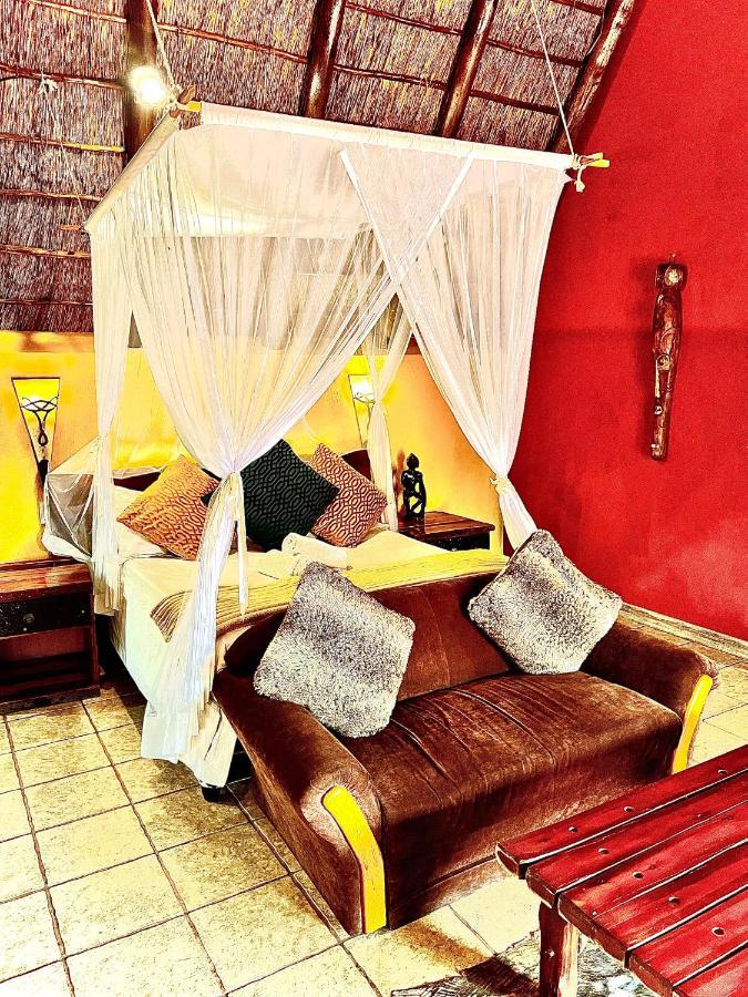 Manzini Chalets Marloth Park Exterior foto