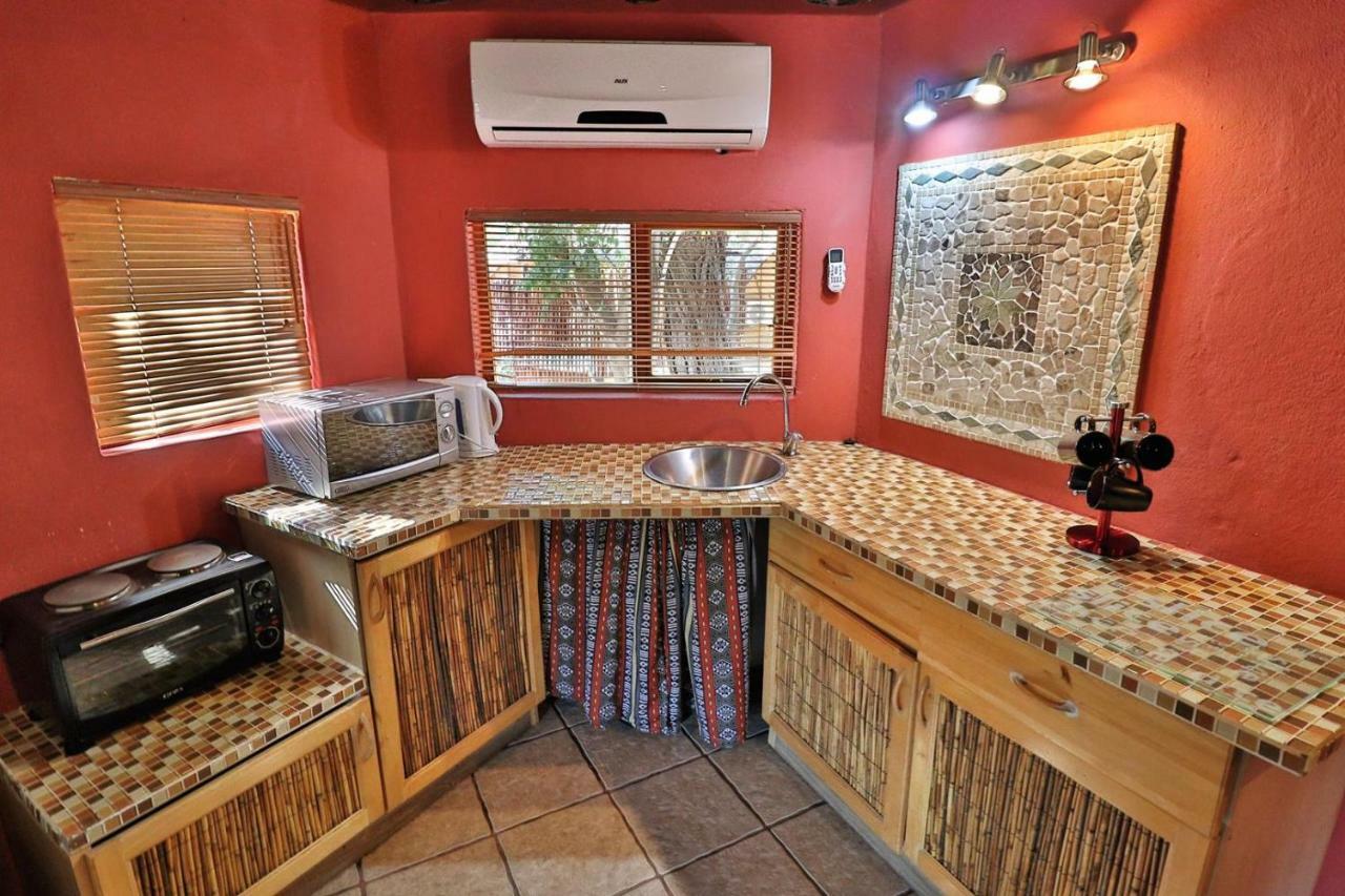 Manzini Chalets Marloth Park Exterior foto